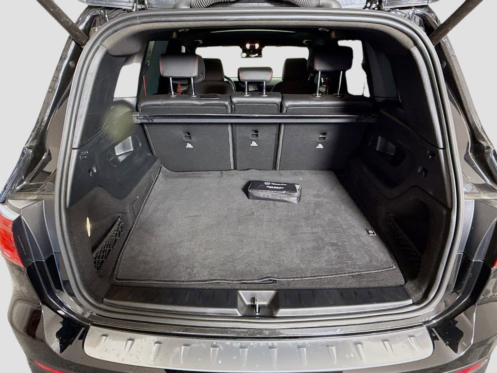 Used 2024 Mercedes-Benz GLB 35 AMG 4MATIC image 26