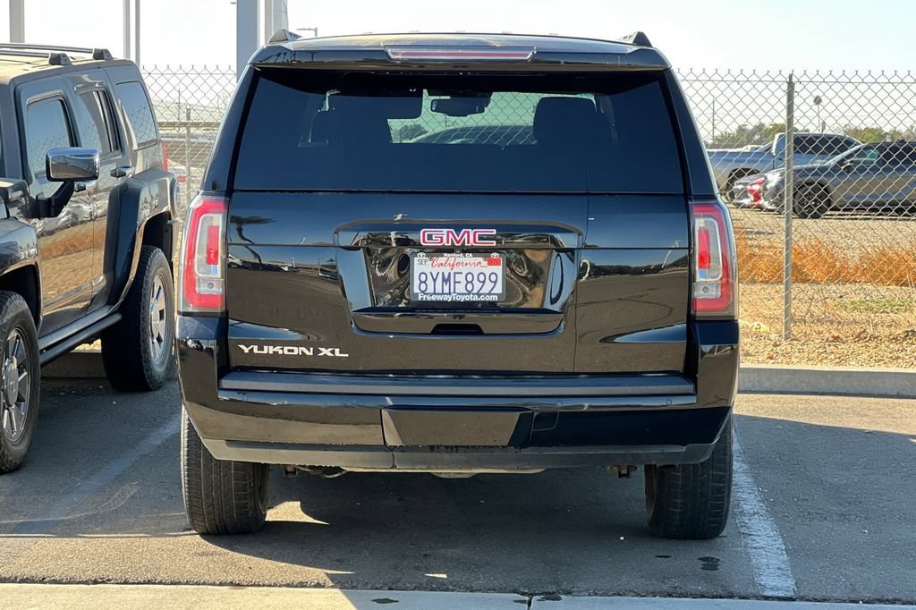 Used 2019 GMC Yukon XL SLT AWD/4WD image 7