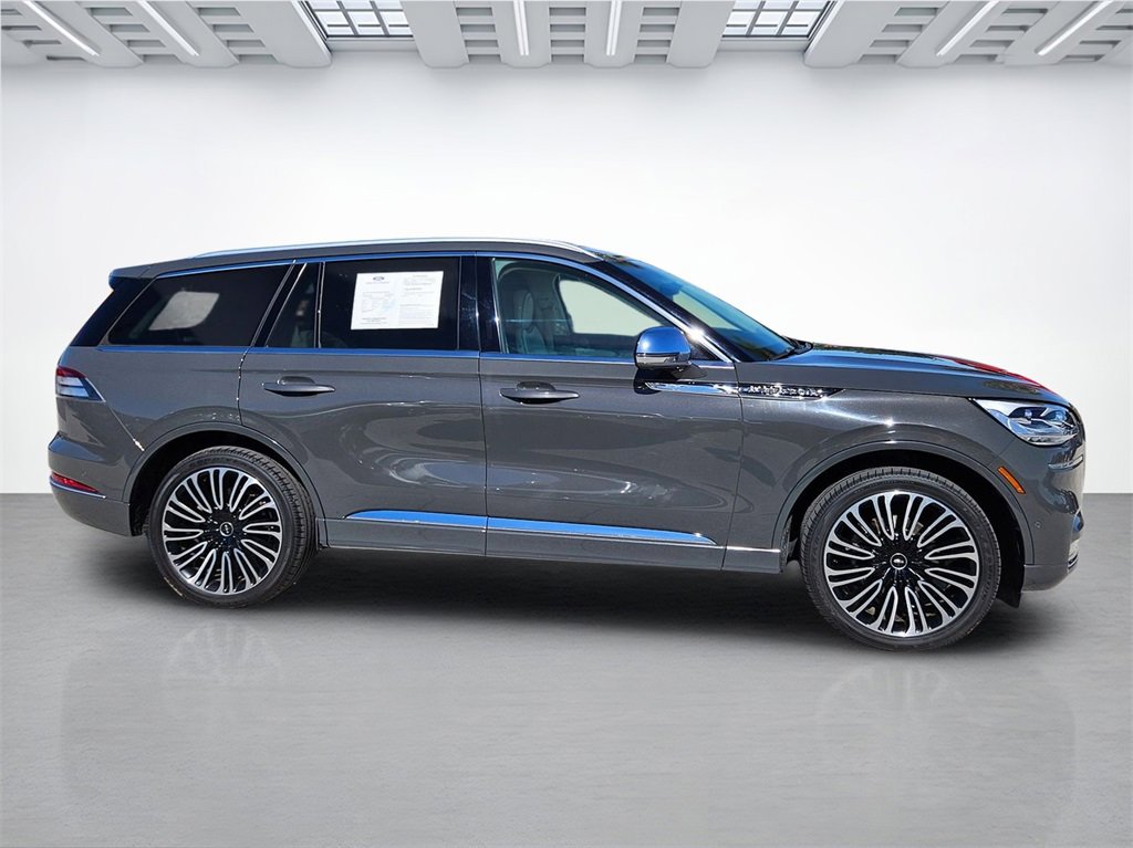 Used 2020 Lincoln Aviator Black Label w/ Dynamic Handling Package image 4