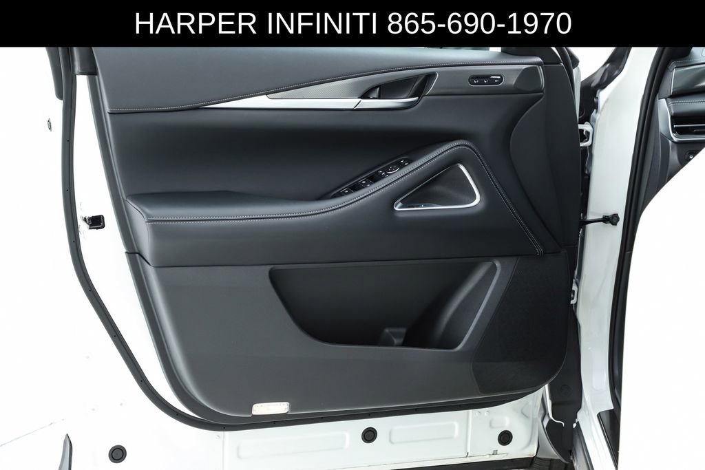 Used 2025 INFINITI QX60 Luxe w/ Black Edition image 19