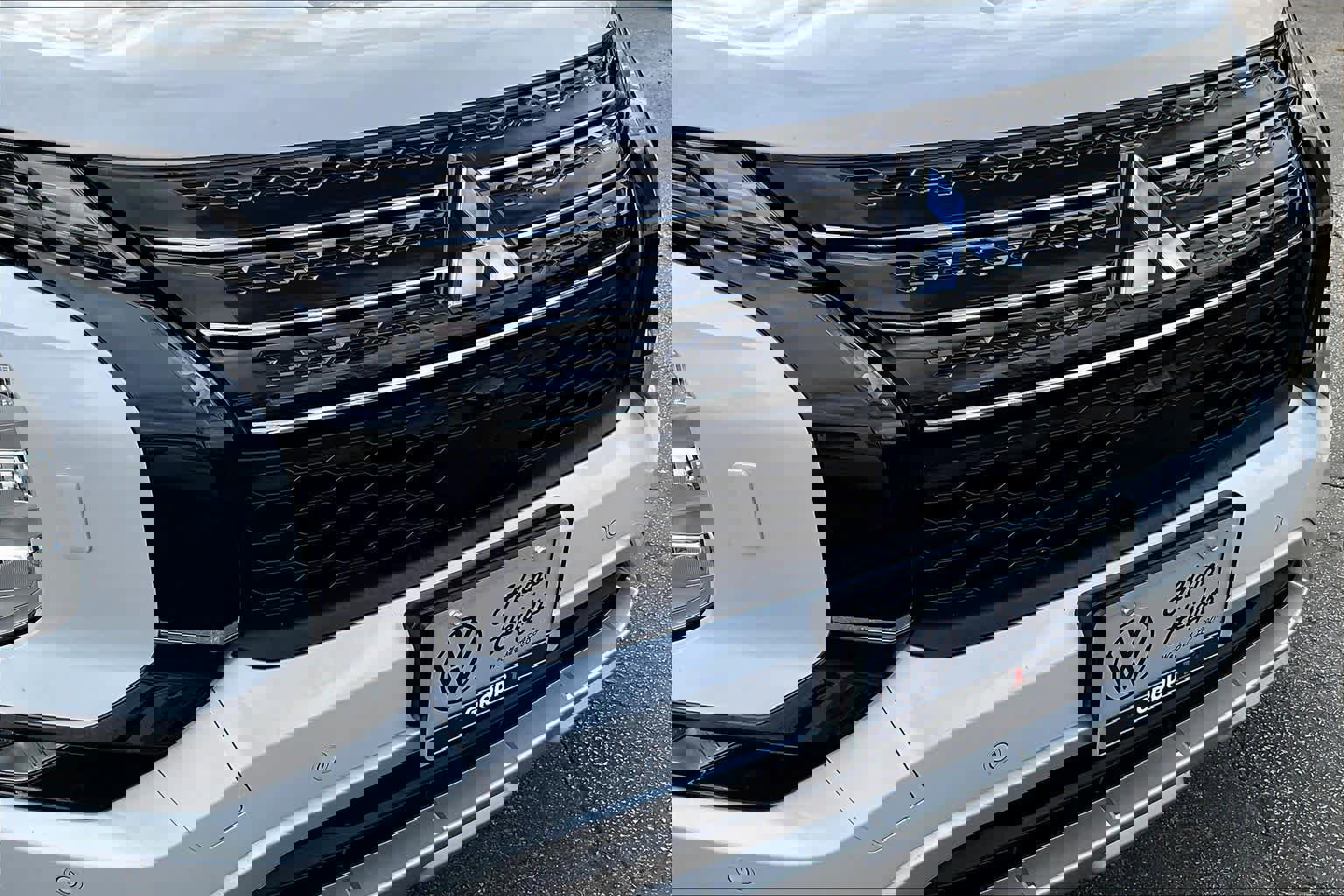 Used 2023 Mitsubishi Outlander SE image 31