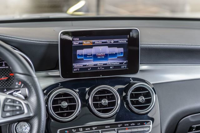 Used 2018 Mercedes-Benz GLC 43 AMG 4MATIC image 31
