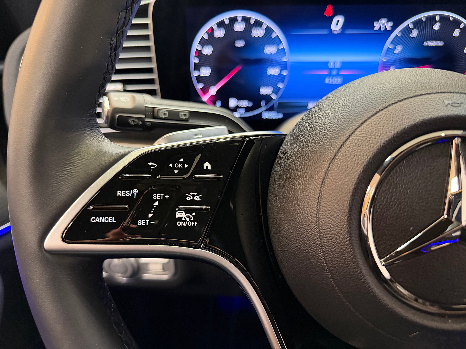 Certified 2026 Mercedes-Benz GLE 450 4MATIC image 23