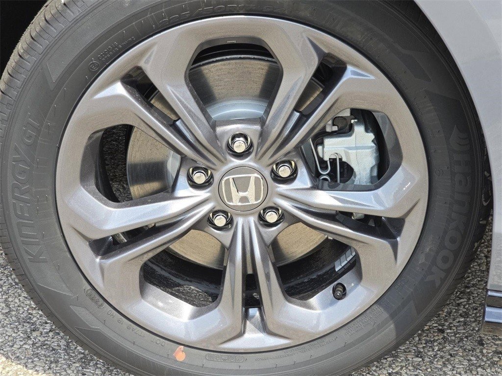 New 2025 Honda Accord EX-L image 14