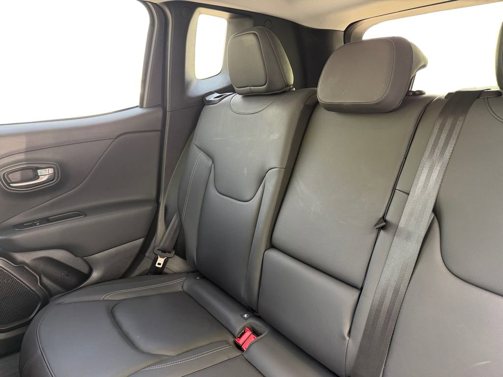 Used 2022 Jeep Renegade Limited image 13