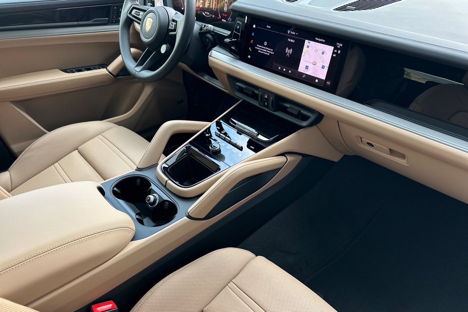 New 2026 Porsche Cayenne AWD/4WD image 18