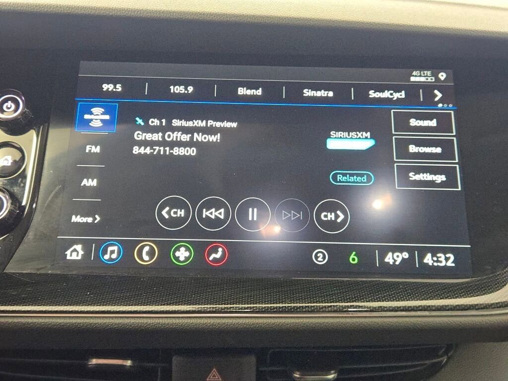 Used 2023 Buick Envision Preferred image 25