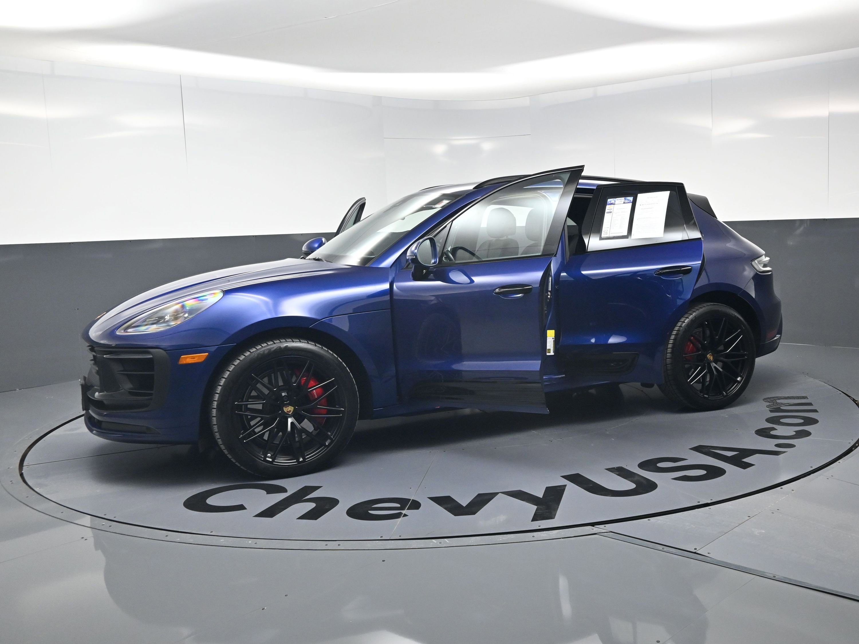 Used 2023 Porsche Macan GTS image 18