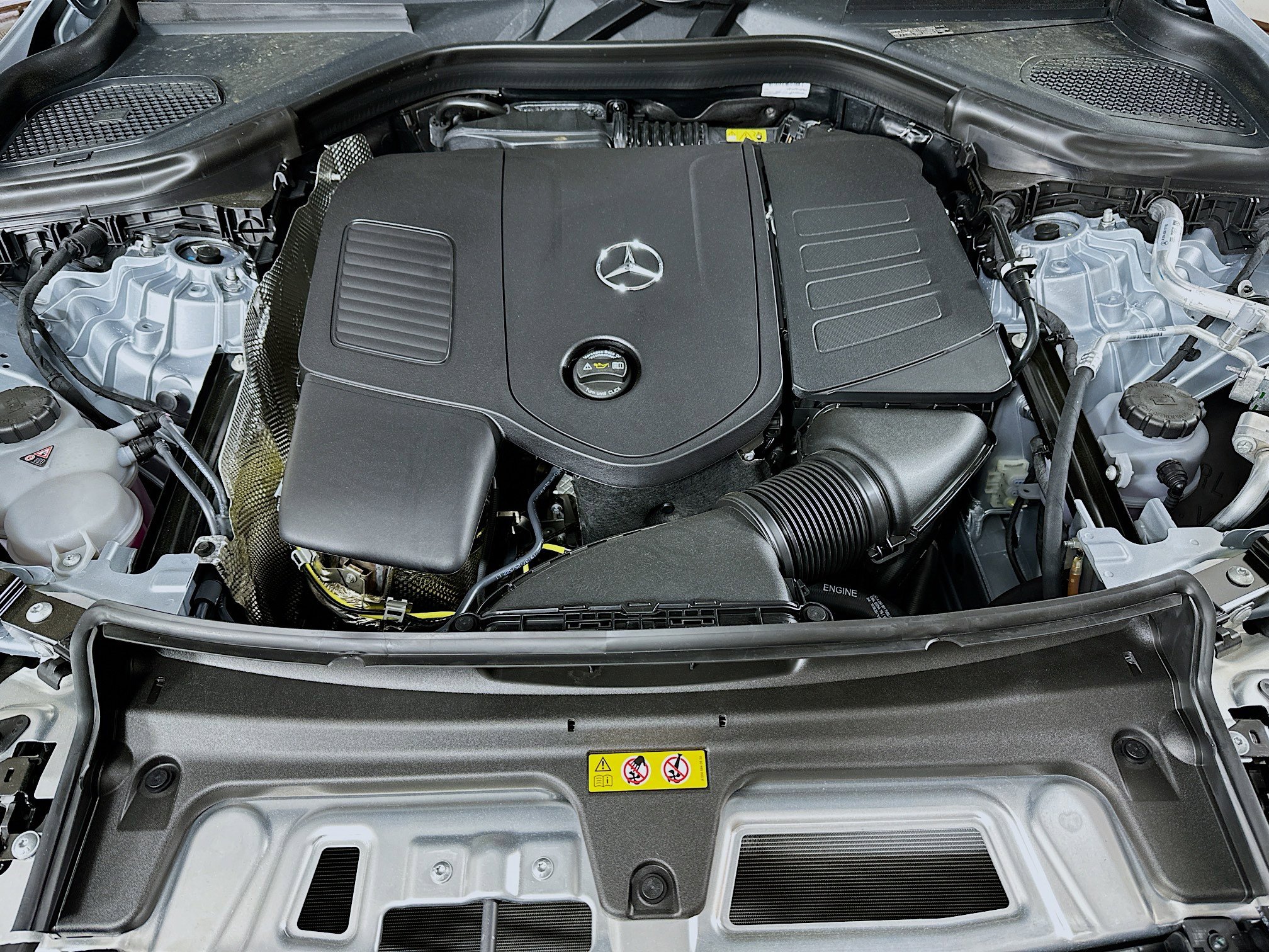 New 2025 Mercedes-Benz GLC 300 4MATIC image 29