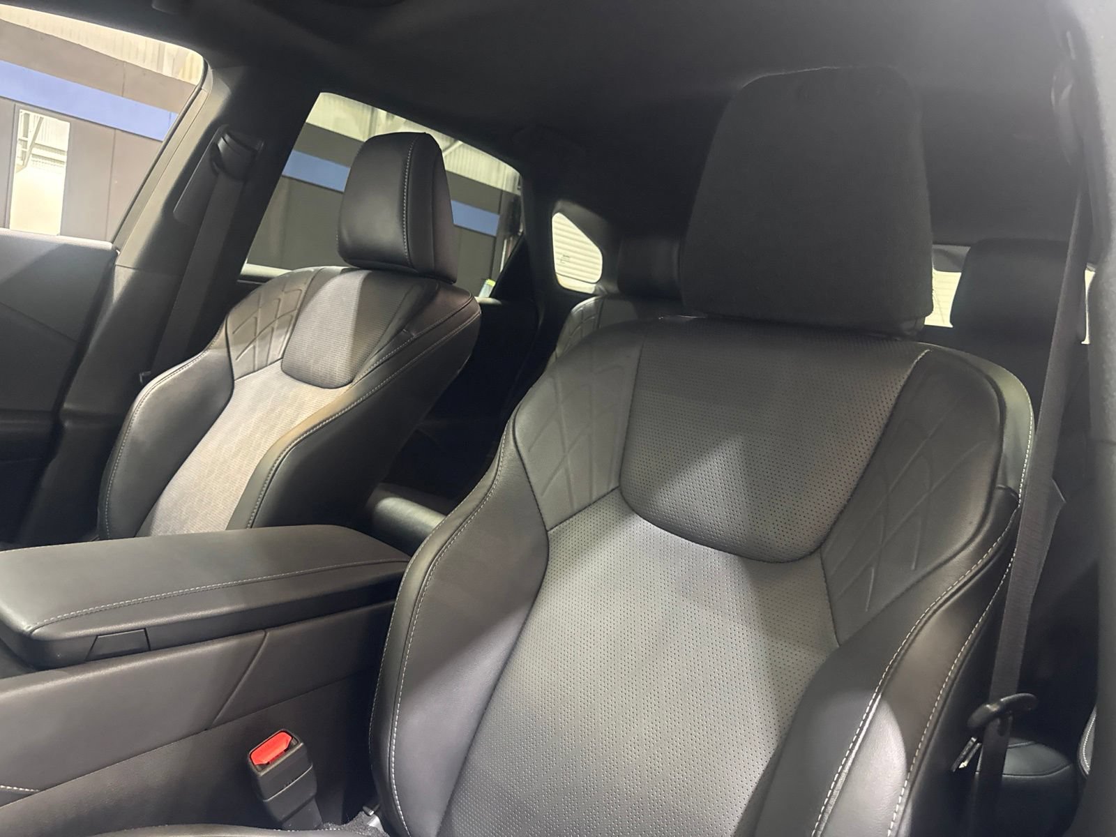 Used 2025 Lexus RX 350 Premium Plus AWD/4WD image 18
