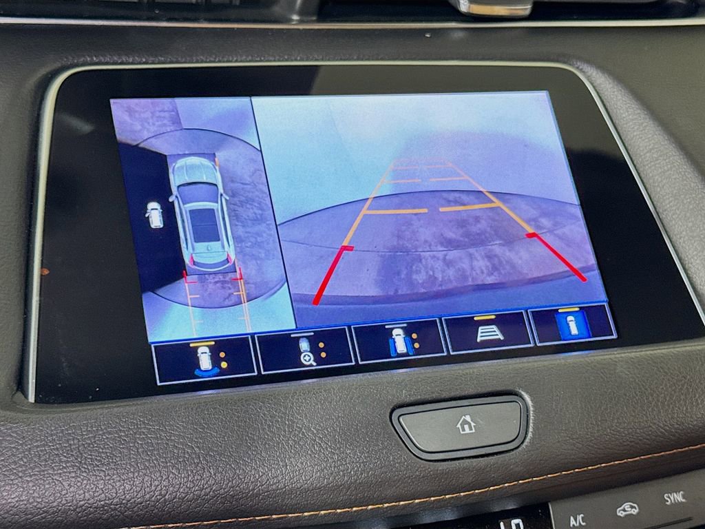Used 2022 Cadillac XT4 Sport w/ Comfort Package FWD image 12