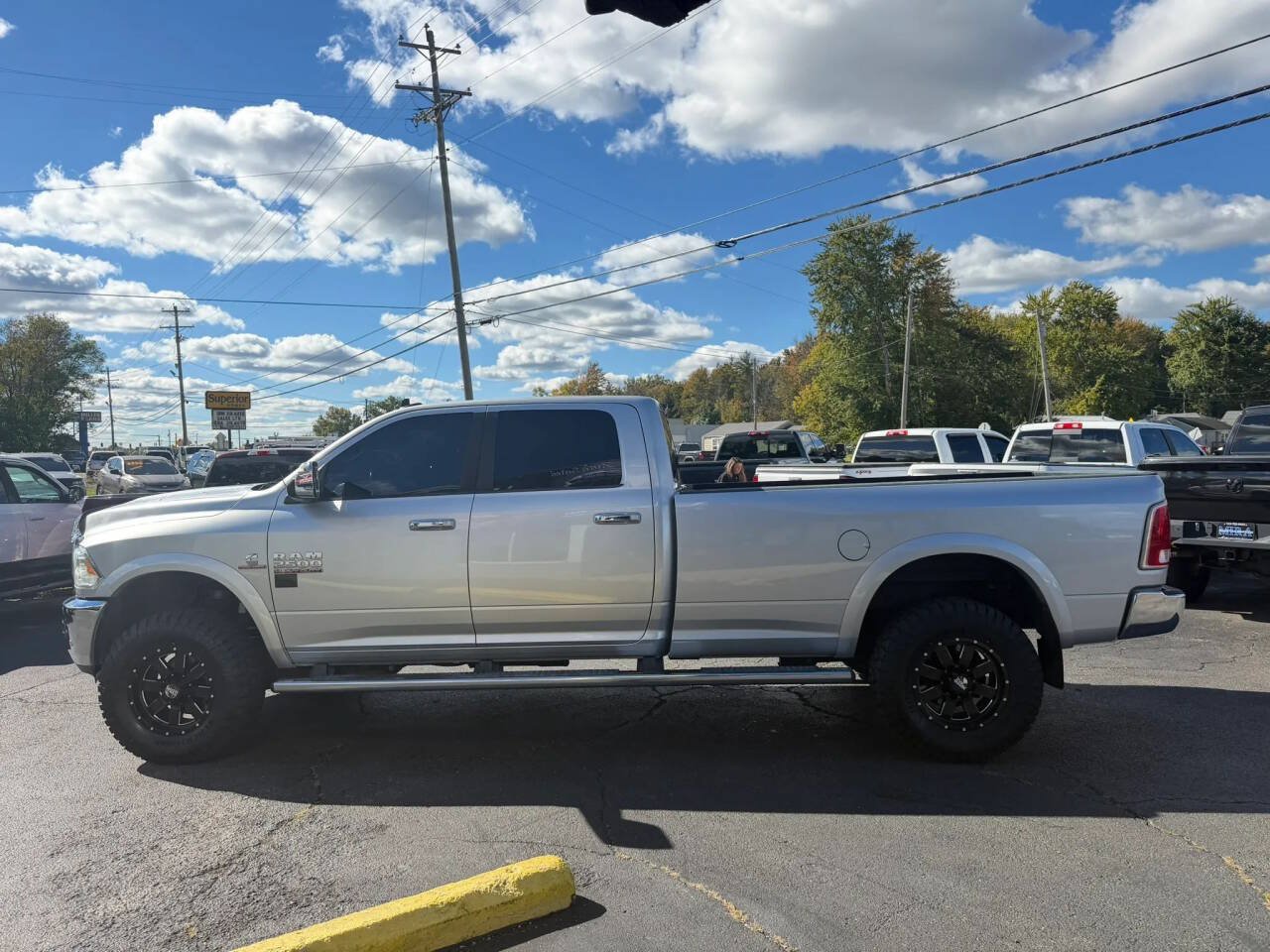 Used 2016 RAM 2500 Laramie AWD/4WD image 2