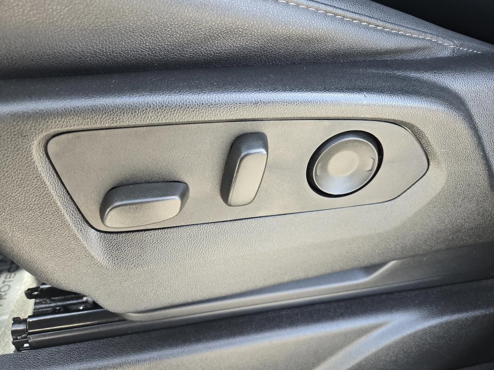 Used 2024 Chevrolet Tahoe LT image 28