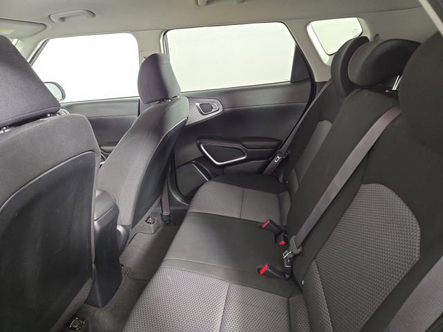 Certified 2024 Kia Soul LX w/ Option Group 015 image 17