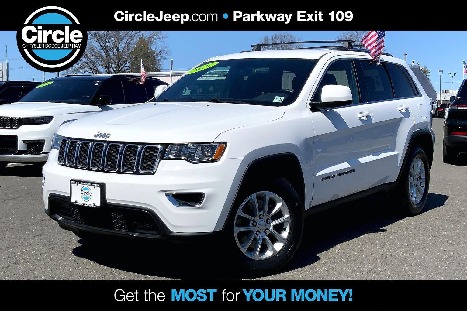 Certified 2021 Jeep Grand Cherokee Laredo AWD/4WD image 1