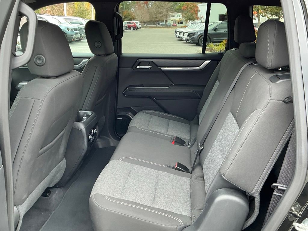 Certified 2025 GMC Acadia Elevation image 31