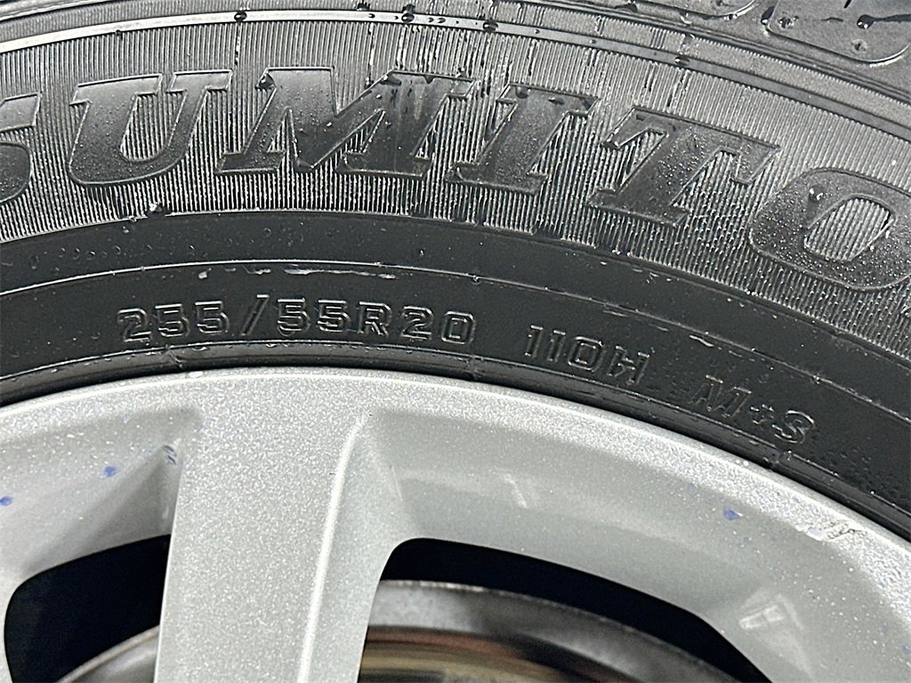 Used 2020 Land Rover Discovery Landmark image 33