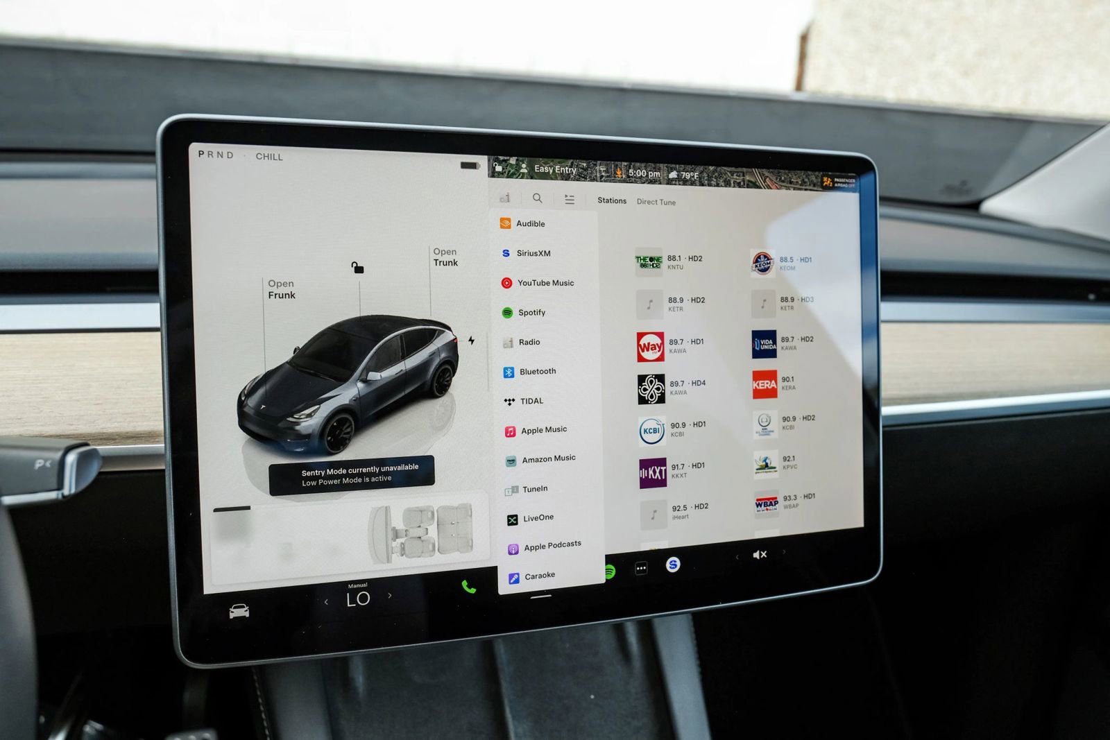 Used 2022 Tesla Model Y Performance AWD/4WD image 29