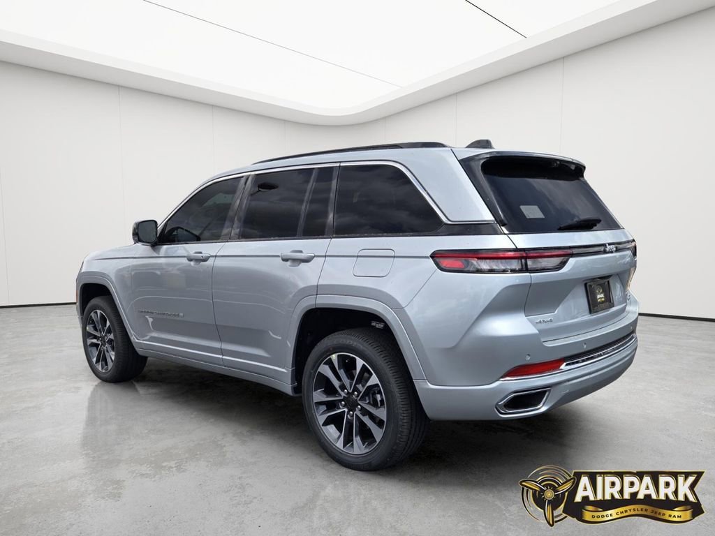 New 2025 Jeep Grand Cherokee Overland w/ Adv Protech Group III AWD/4WD image 6