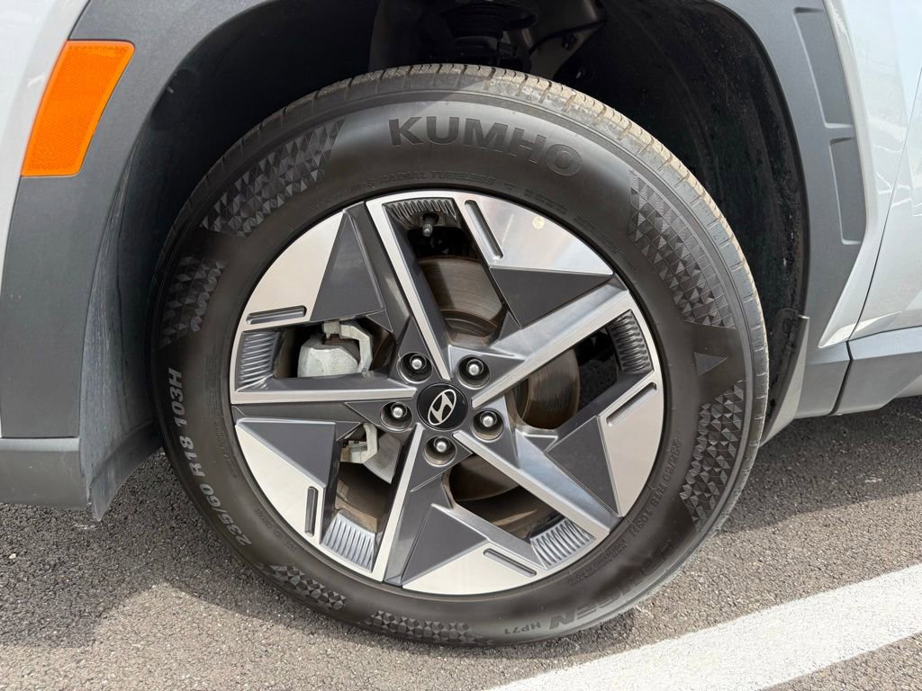 Used 2025 Hyundai Tucson SEL FWD image 9