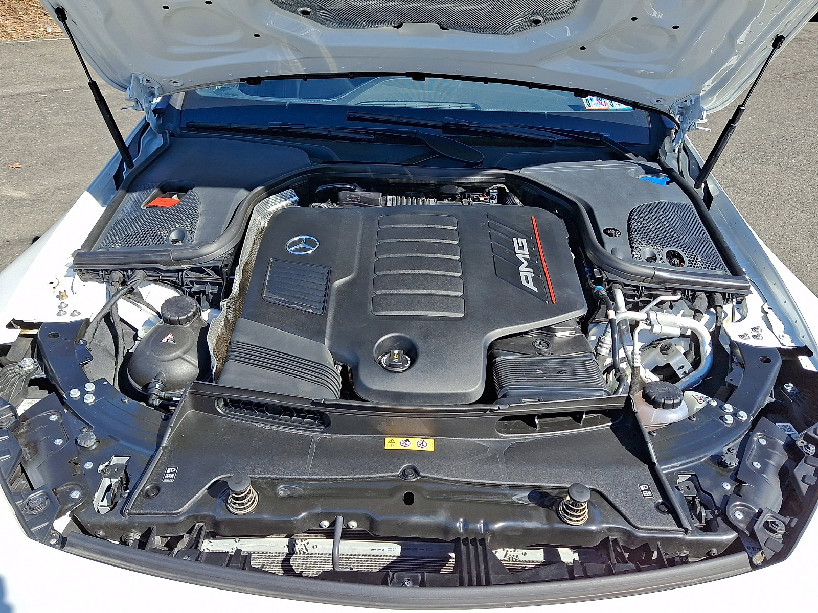 Used 2022 Mercedes-Benz AMG GT 43 image 28