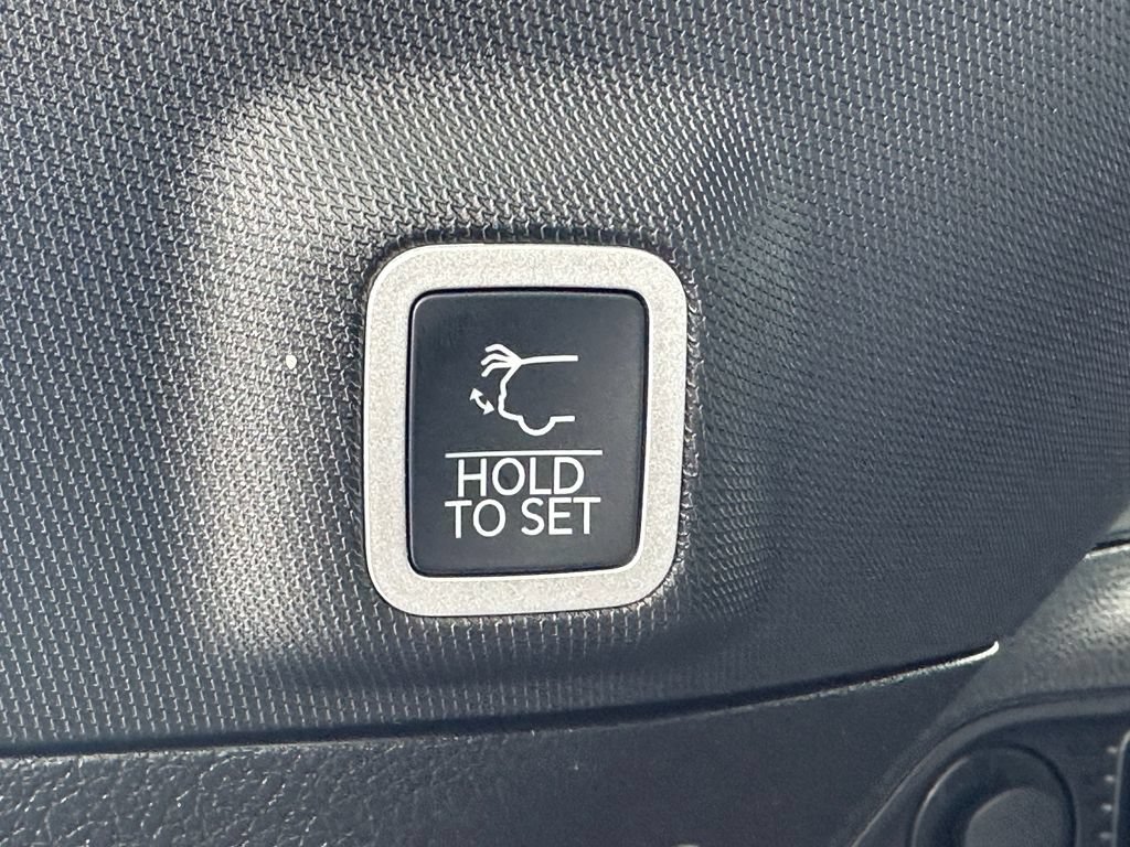 New 2026 Jeep Grand Cherokee Altitude AWD/4WD image 14
