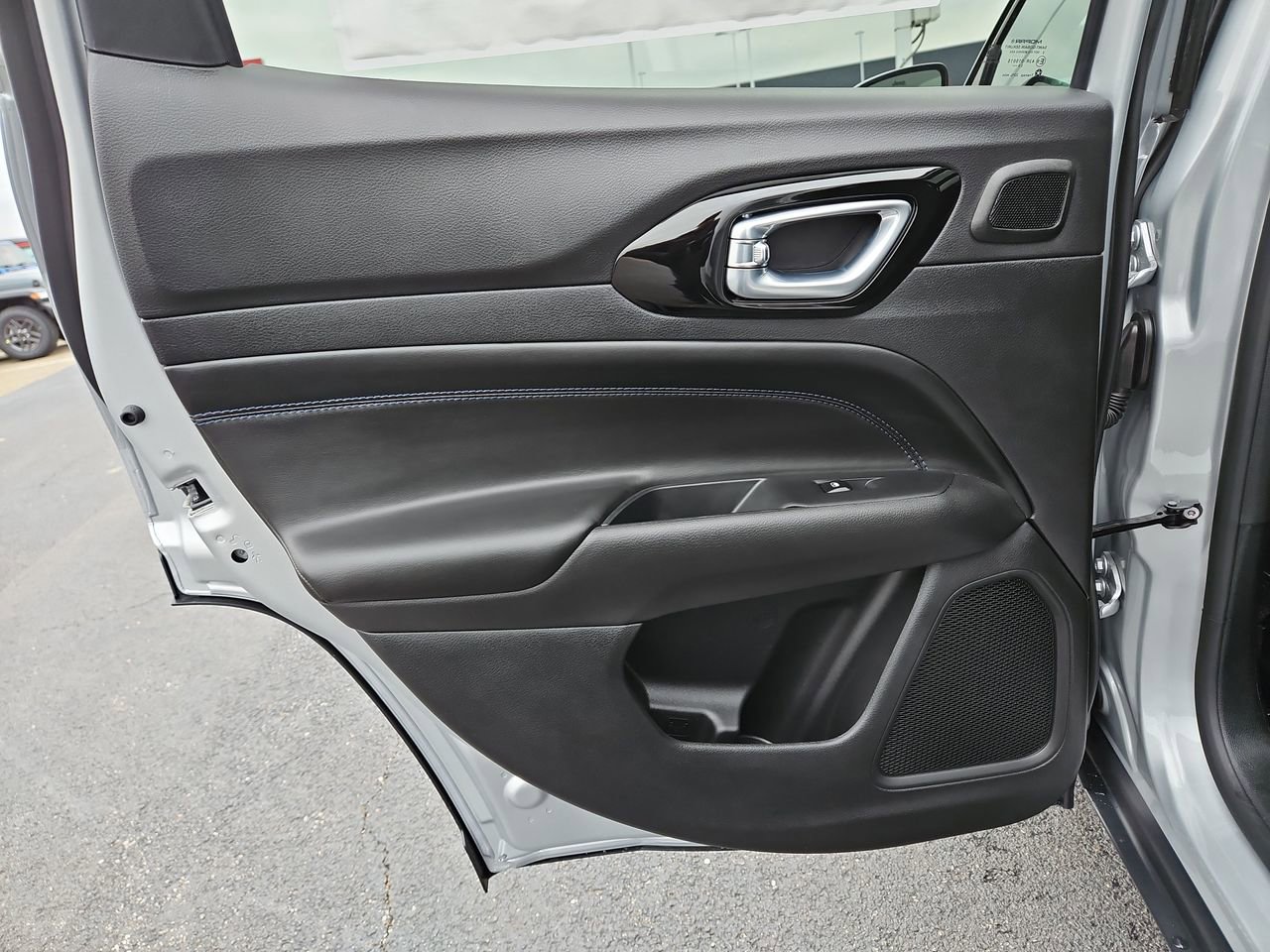 New 2026 Jeep Compass Limited image 14