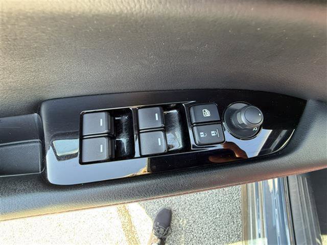 Used 2023 MAZDA CX-5 Carbon Edition image 13