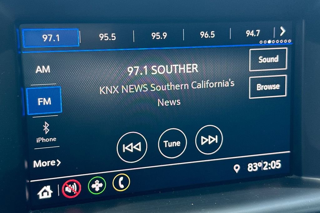 Used 2020 GMC Terrain SLE image 20