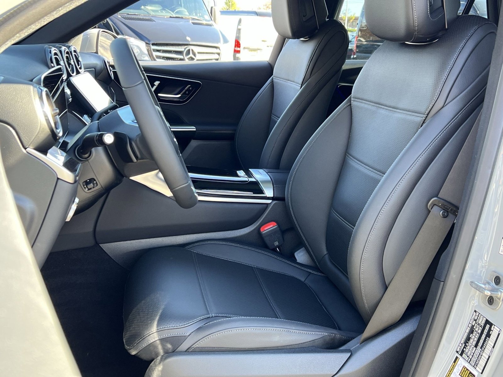 New 2026 Mercedes-Benz GLC 300 4MATIC image 11