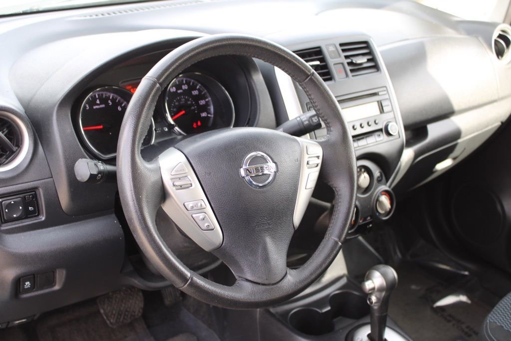Used 2014 Nissan Versa Note SV image 16