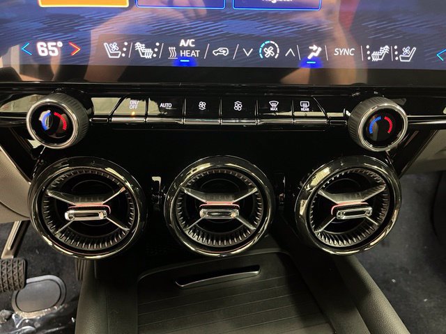 New 2027 Chevrolet Blazer EV SS AWD/4WD image 11