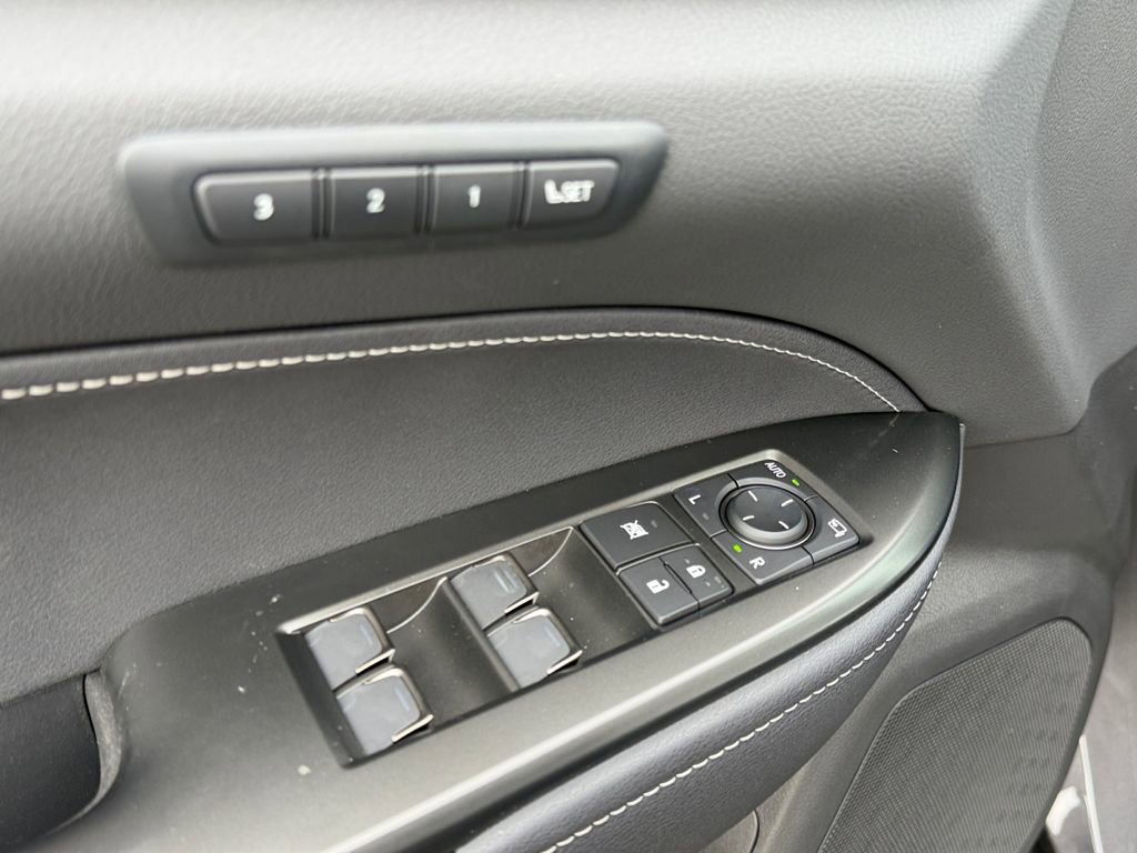 New 2026 Lexus NX 350h AWD w/ Premium Package image 11