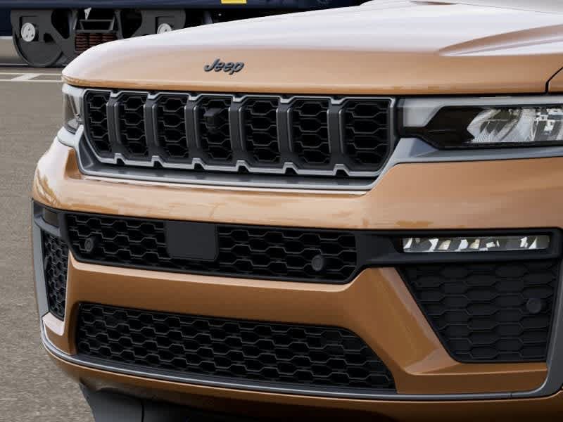 New 2026 Jeep Grand Cherokee L Limited AWD/4WD image 11