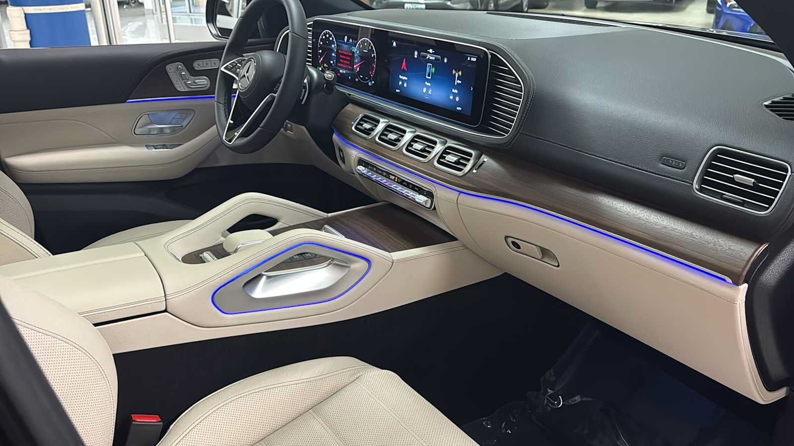 New 2026 Mercedes-Benz GLE 450 4MATIC image 37