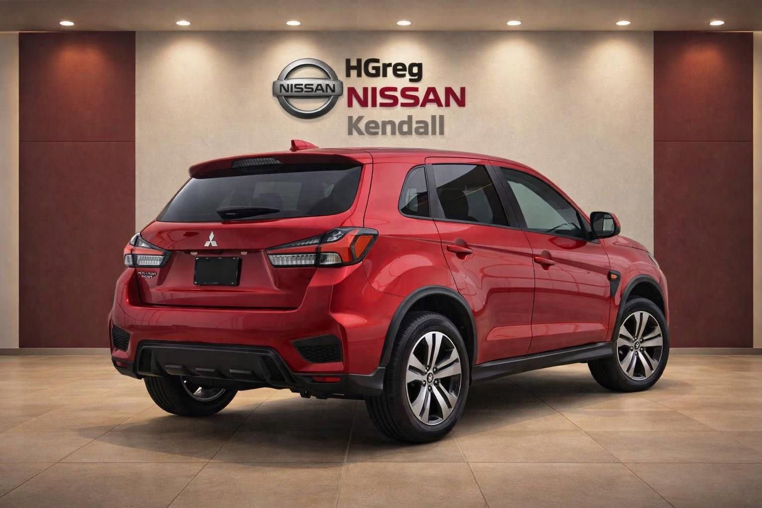 Used 2021 Mitsubishi Outlander Sport LE image 4