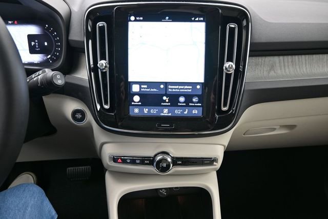Used 2023 Volvo XC40 B5 Ultimate w/ Climate Package AWD/4WD image 13