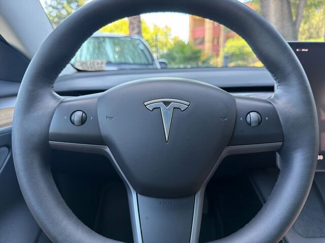Used 2023 Tesla Model 3 Standard Range RWD image 26