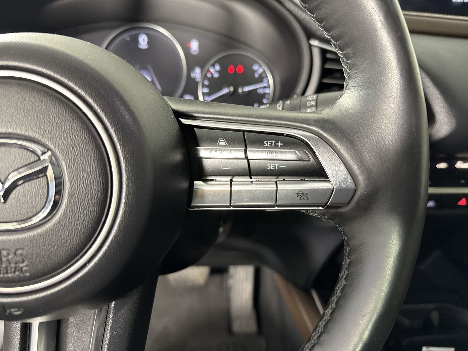 Used 2023 MAZDA CX-30 2.5 Turbo w/ Premium Package image 12