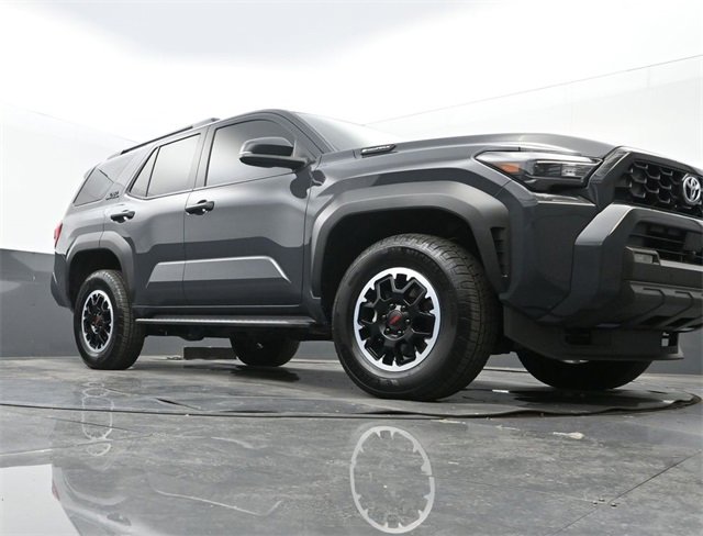 Used 2025 Toyota 4Runner TRD Off-Road image 22