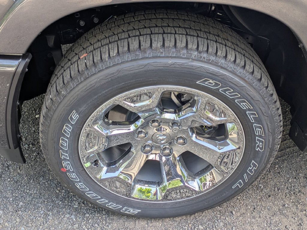 New 2026 RAM 1500 Big Horn AWD/4WD image 9