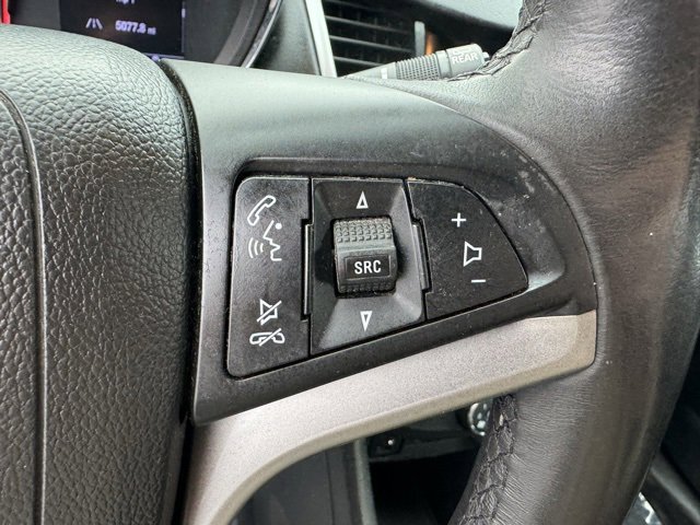 Used 2019 Chevrolet Trax LT w/ LT Convenience Package image 20