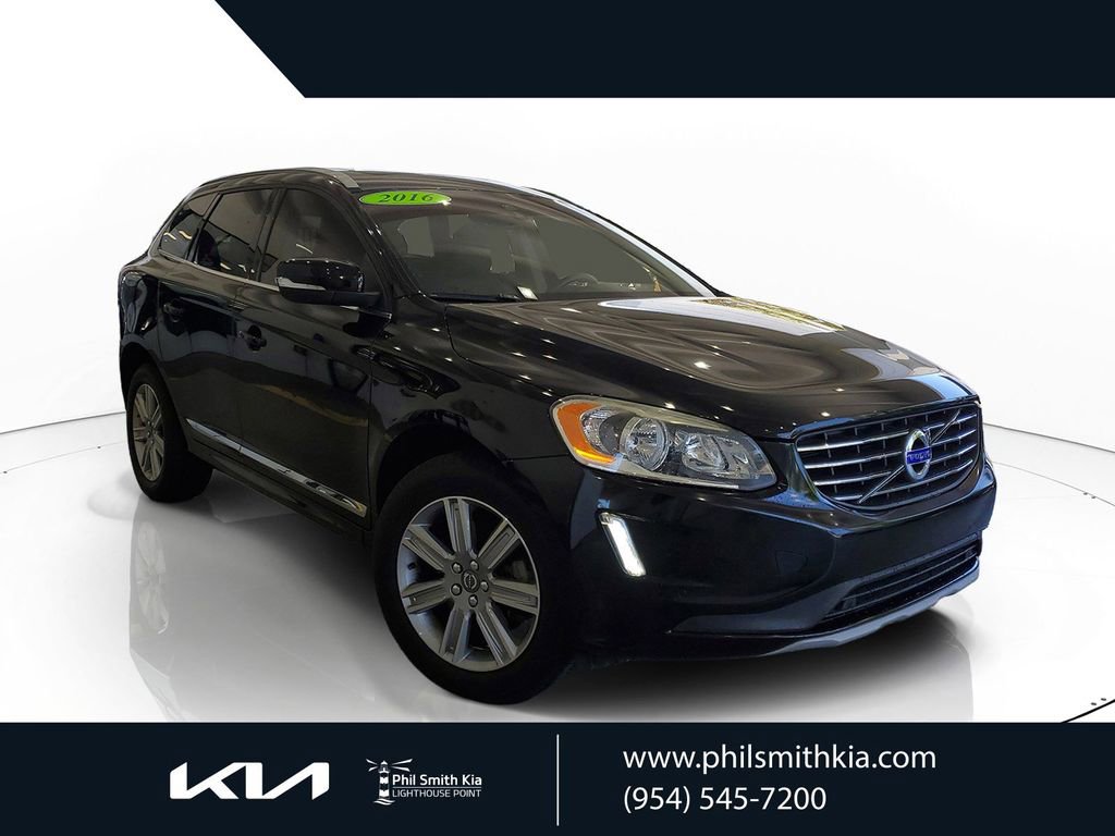 Used 2016 Volvo XC60 T5 Premier w/ Proximity Package