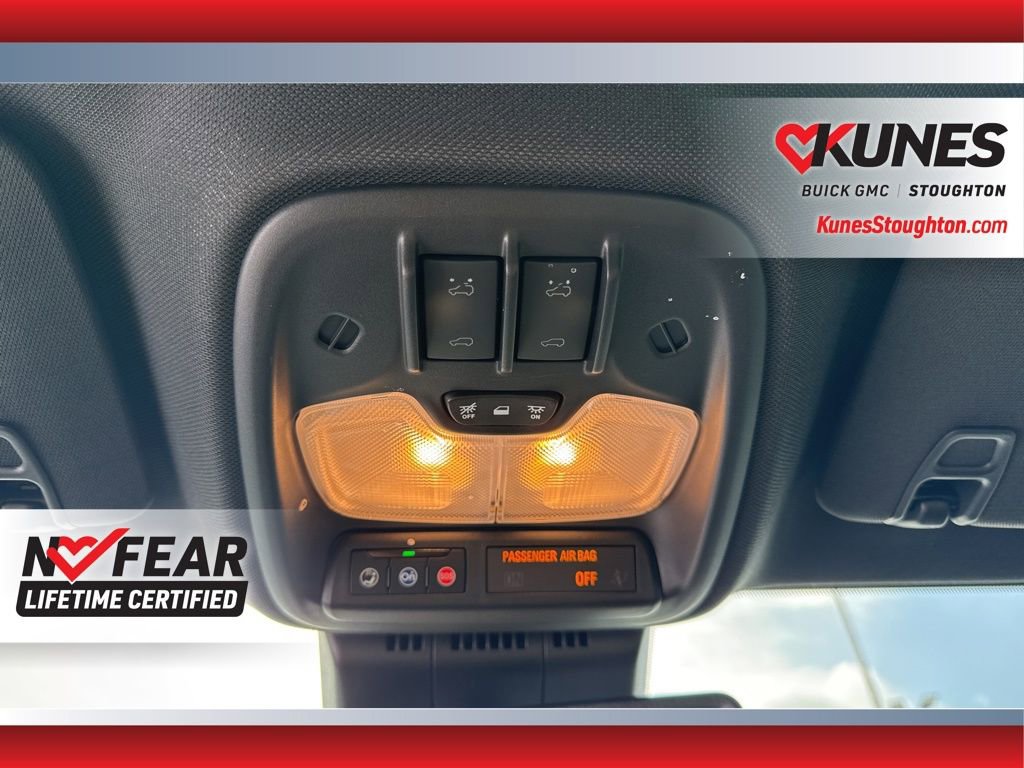 Used 2024 GMC Canyon AT4X image 36