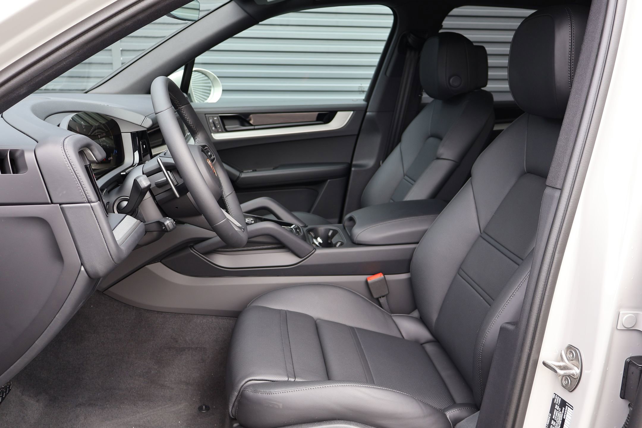 New 2026 Porsche Cayenne image 5