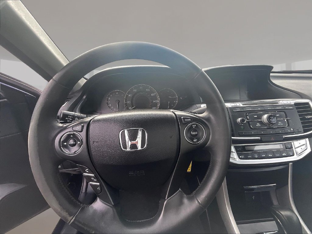 Used 2015 Honda Accord Sport image 8