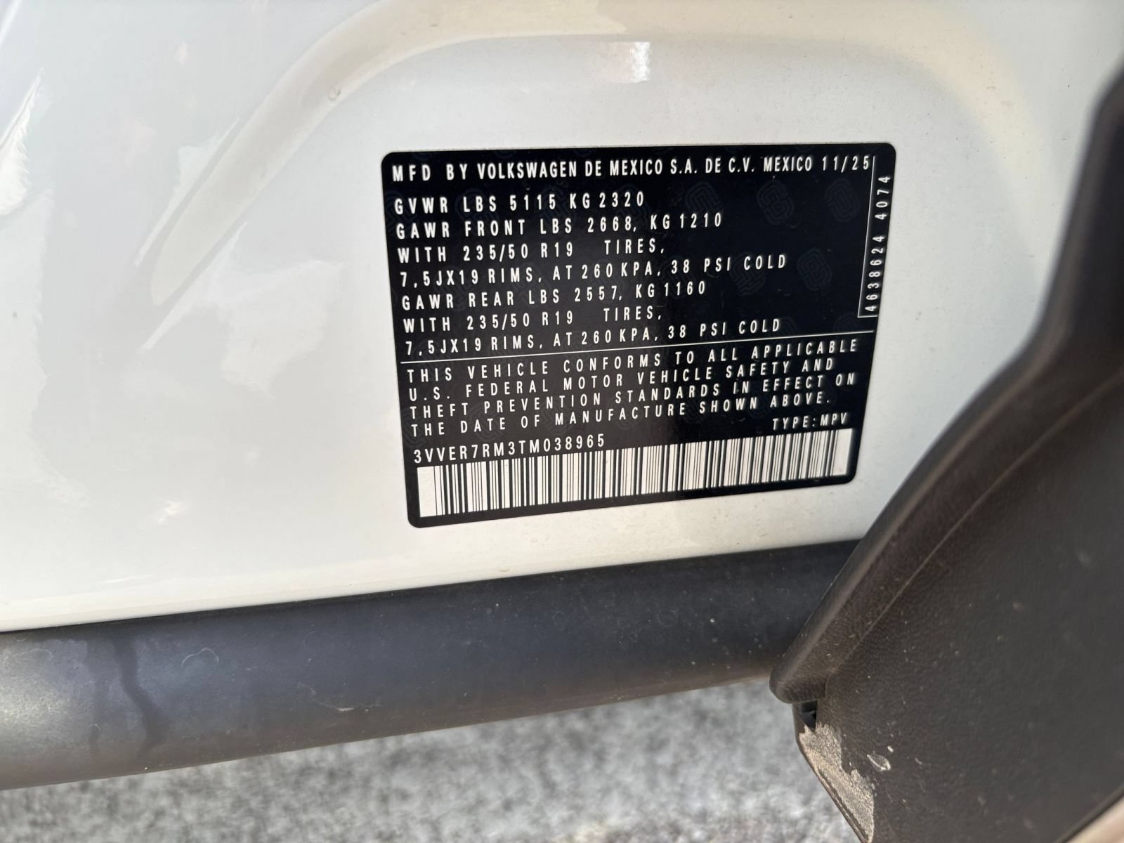 Used 2026 Volkswagen Tiguan SE AWD/4WD image 29