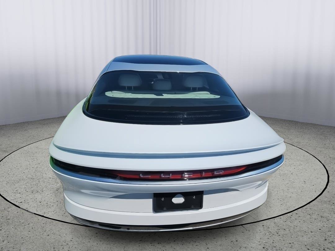 Used 2024 Lucid Air Touring AWD/4WD image 17