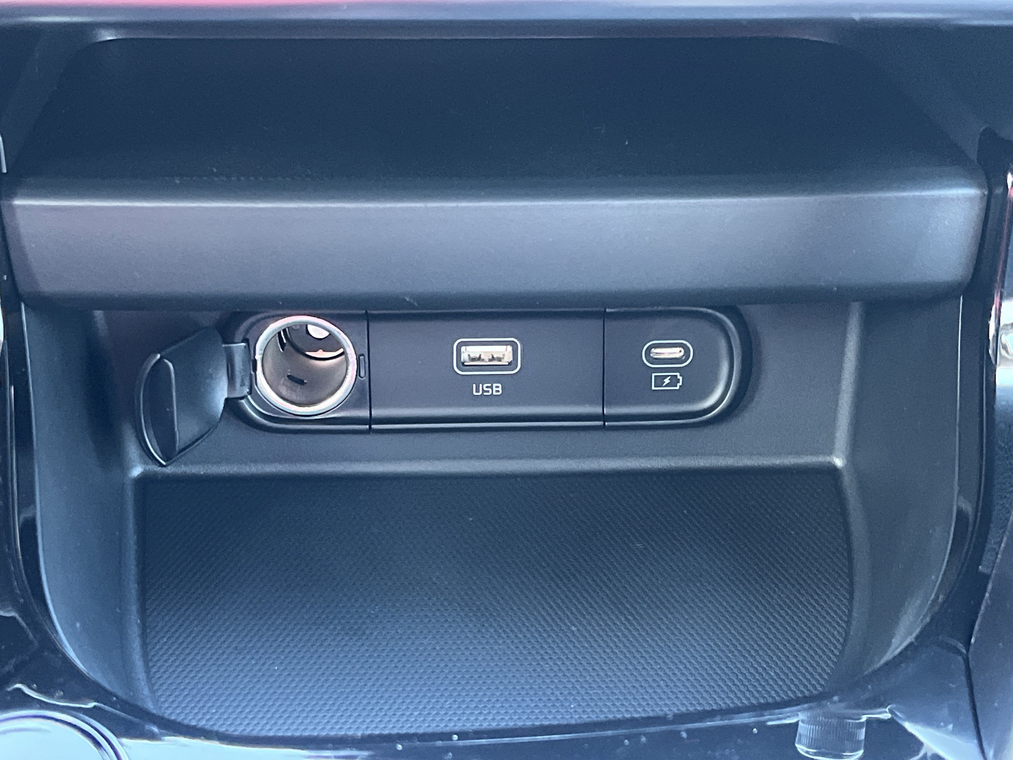 New 2026 Kia Seltos S FWD image 8