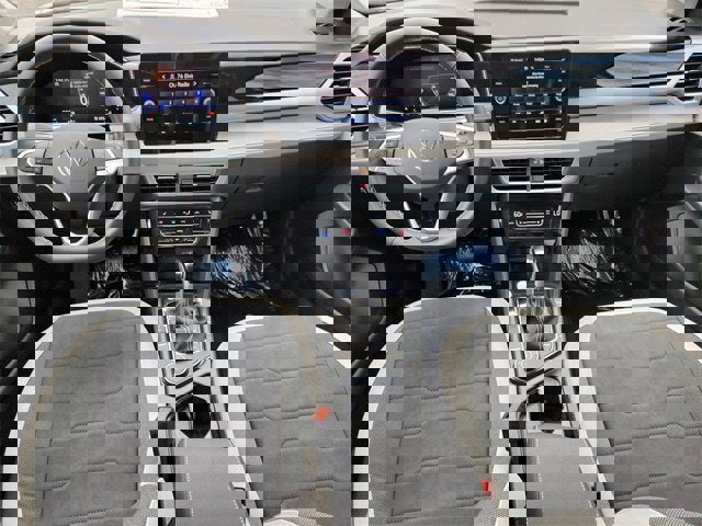 New 2025 Volkswagen Taos SE image 23